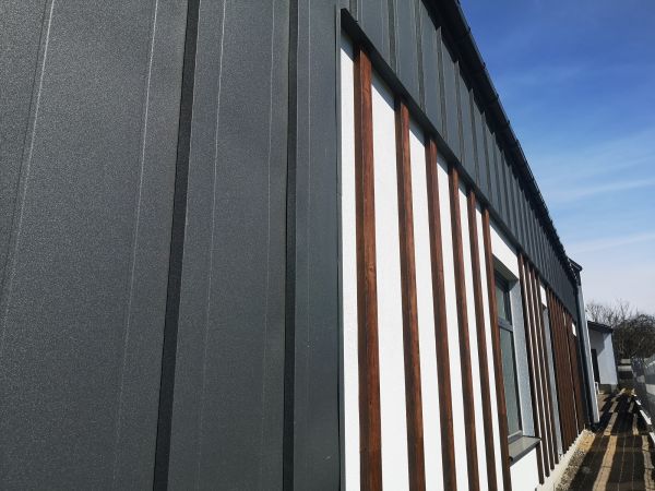 Cost of Metal Cladding Repair in Mansfield
