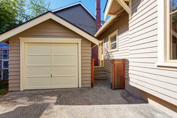 Cost of Garage Siding Replacement in Mansfield