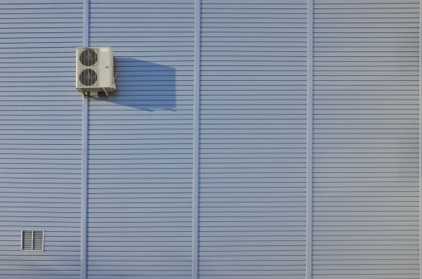 Cost of Flat Metal Siding Installation in Mansfield